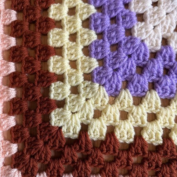 Vtg Handmade Granny Crochet Afghan throw Blanket 42”x42” Roseanne Style Granny ￼ - Picture 12 of 12
